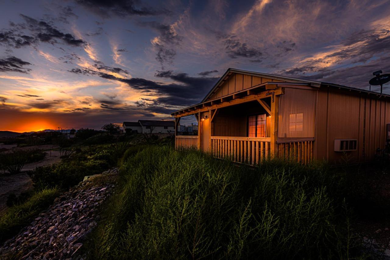 -Pet Friendly- Miners Cabin #5 -Two Double Beds - Private Balcony Tombstone Dış mekan fotoğraf
