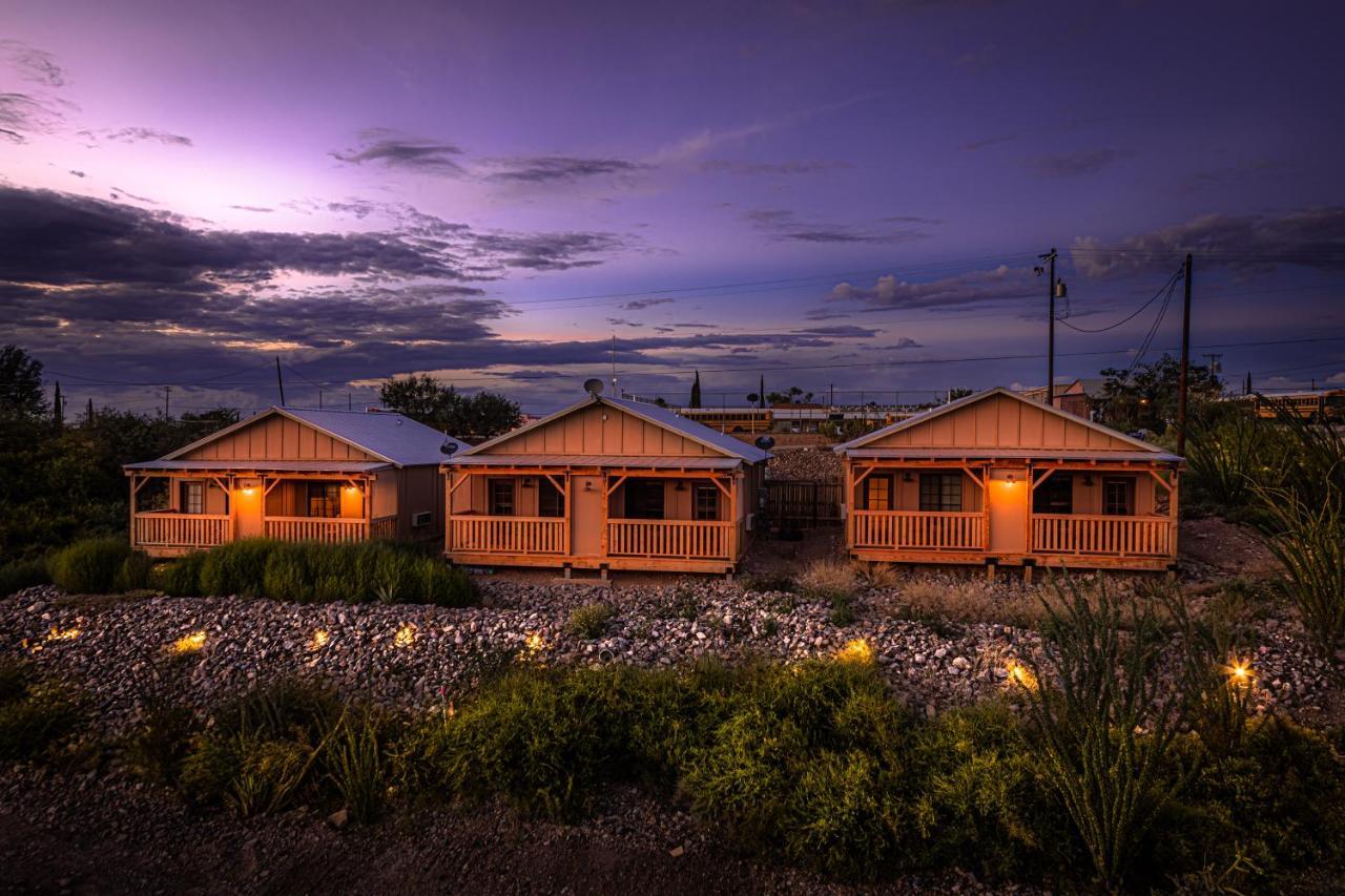 -Pet Friendly- Miners Cabin #5 -Two Double Beds - Private Balcony Tombstone Dış mekan fotoğraf