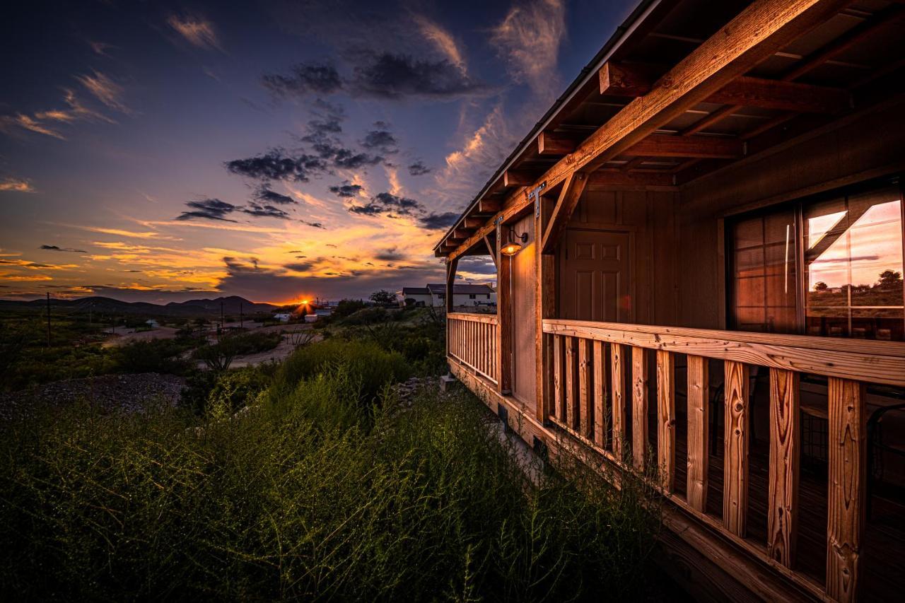 -Pet Friendly- Miners Cabin #5 -Two Double Beds - Private Balcony Tombstone Dış mekan fotoğraf